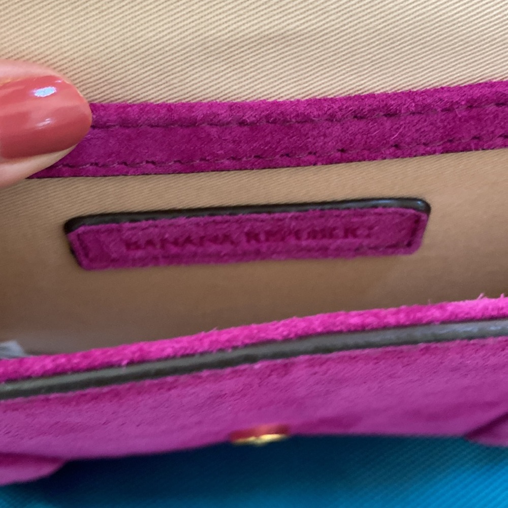 Banana Republic Crossbody - Picture 3 of 3